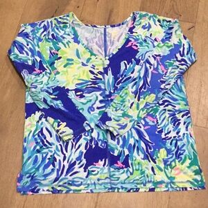 Luxletic long sleeve top.